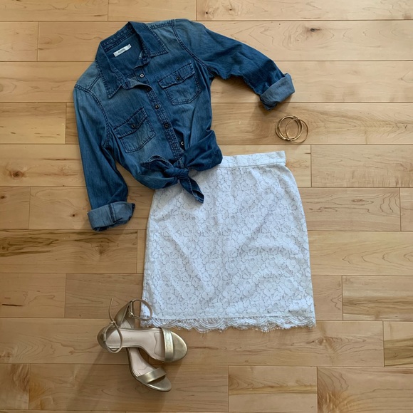 Jacob Dresses & Skirts - White Lace Mini Skirt - Sz Small